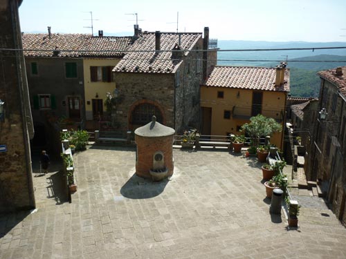 Tatti, Massa Marittima: medieval towns and villages in Maremma Italy