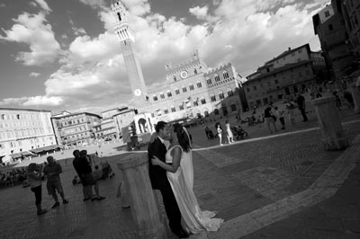 Wedding Photographer Tuscany on Wedding Locations Tuscany  Piazza Del Campo  Siena  Photograph By