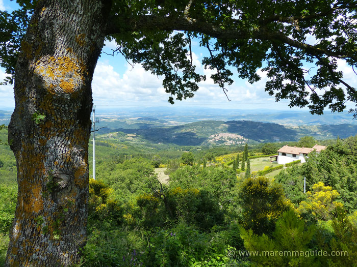 Far ranging view across Tuscany countryside