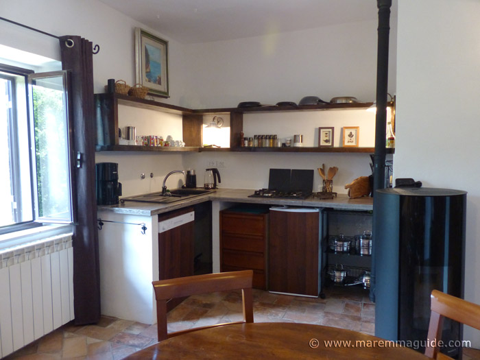 Tuscan cottage kitchen